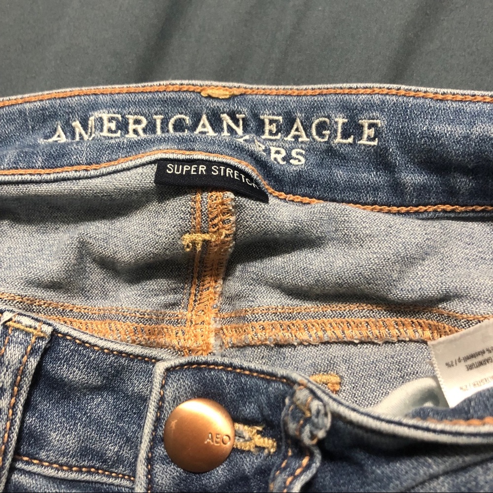 American Eagle Ripped Jeans - Picture 3 of 5